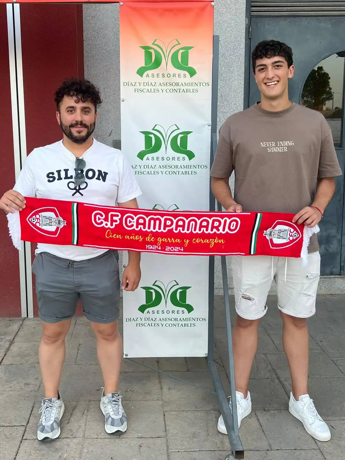 Image from CF CAMPANARIO: RENOVACIÓN | PEDRO 🖋️ Pedro, jugador de la casa, seguirá demostrando...