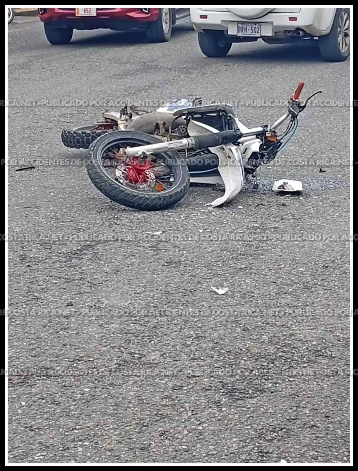 Image from Accidentes de Costa Rica .Net: Tenemos una colision en Sabalito de Coto Brus, frente al Supermercado ...