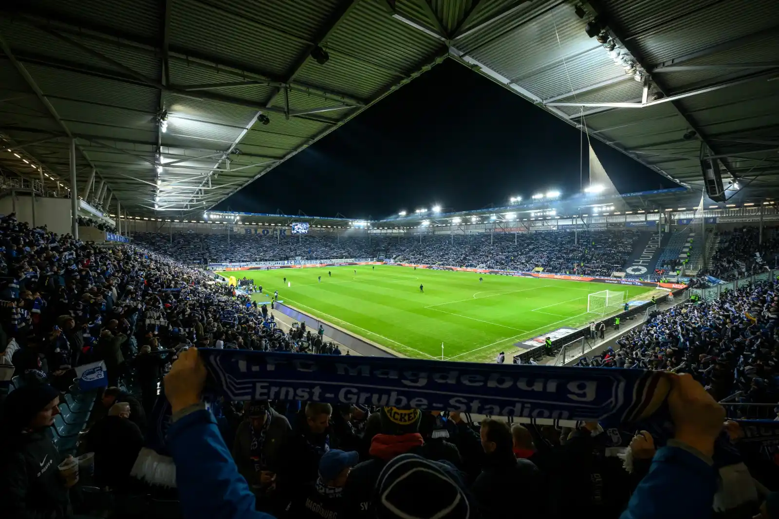 Image from 1. FC Magdeburg: Unter Flutlicht 💡 gelang gegen Hertha BSC am 14. Spieltag zunächst ei...