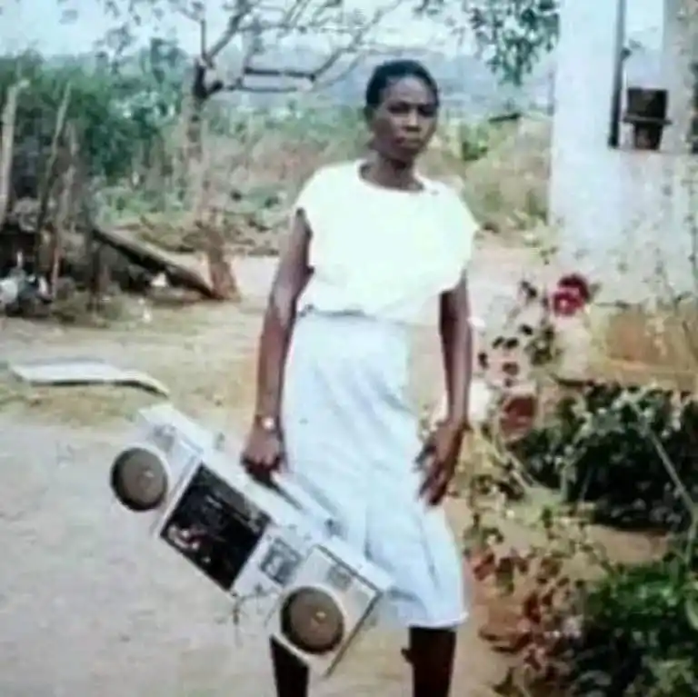 Image from Daily Zimbabwe Shona Jokes and Life Advices🇿🇼: Your grandma in 80s when others were grabbing land...