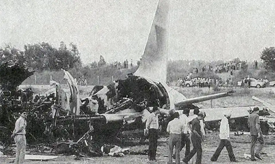 Image from Politics of Work: 6. Bangalore, 1990 — Indian Airlines Flight 605 Crashed short of the r...