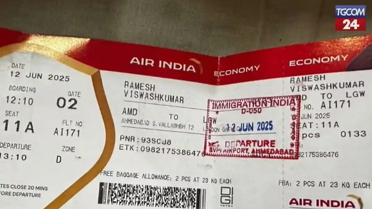 Image from Tgcom24: *Aereo precipitato in India: "Anche a me il posto 11A ha salvato la vi...