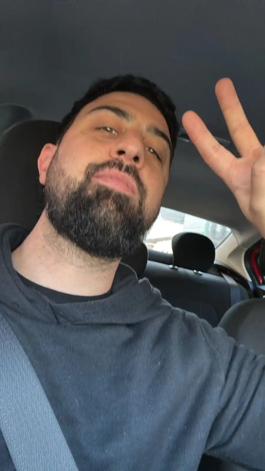 Image from 🔴 Info de #Independiente | Nelson Lafit : Aguante el Rojo, voy a cortarme la barba!! 😄...