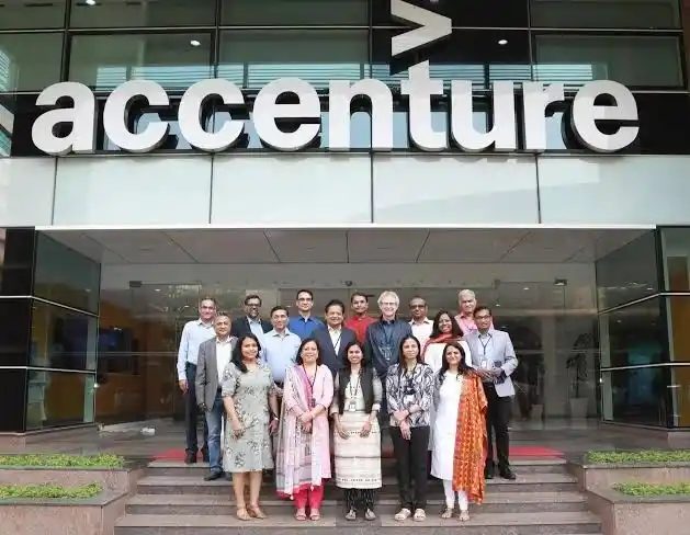 Image from Freshers Jobs Updates: *Company Name:* Accenture *Job Role:* Associate Services Engineering ...