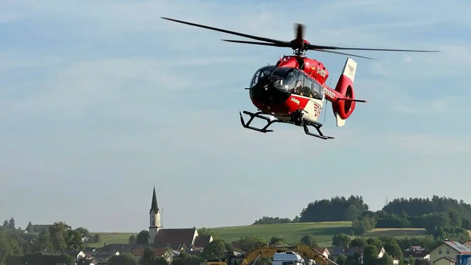 Image from innsalzach24: Guten Morgen ☀️ 👉🏼 *Unfall auf der B12 bei Haag*: Zwei Fahrzeuge be...