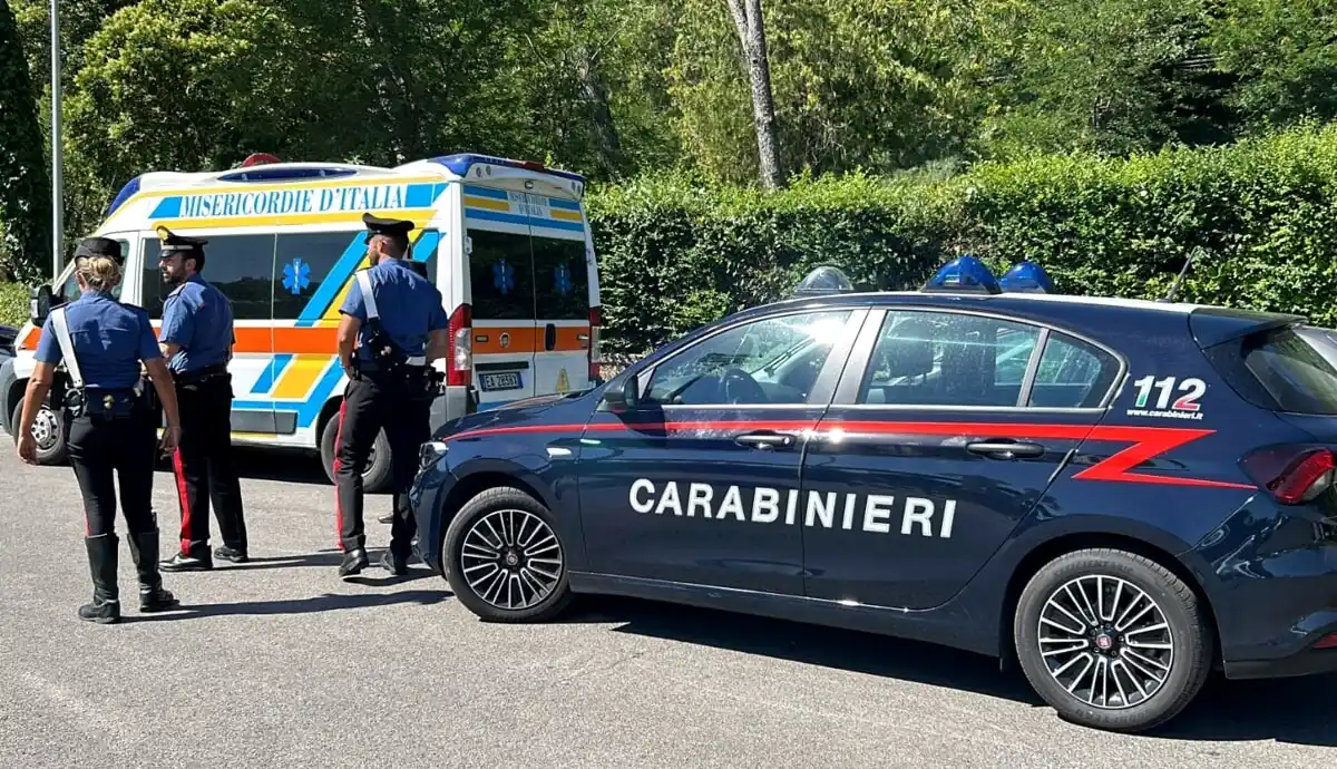 Image from RomaToday: Scontro tra auto e bus Cotral, morto un giovane https://cityne.ws/DmC...