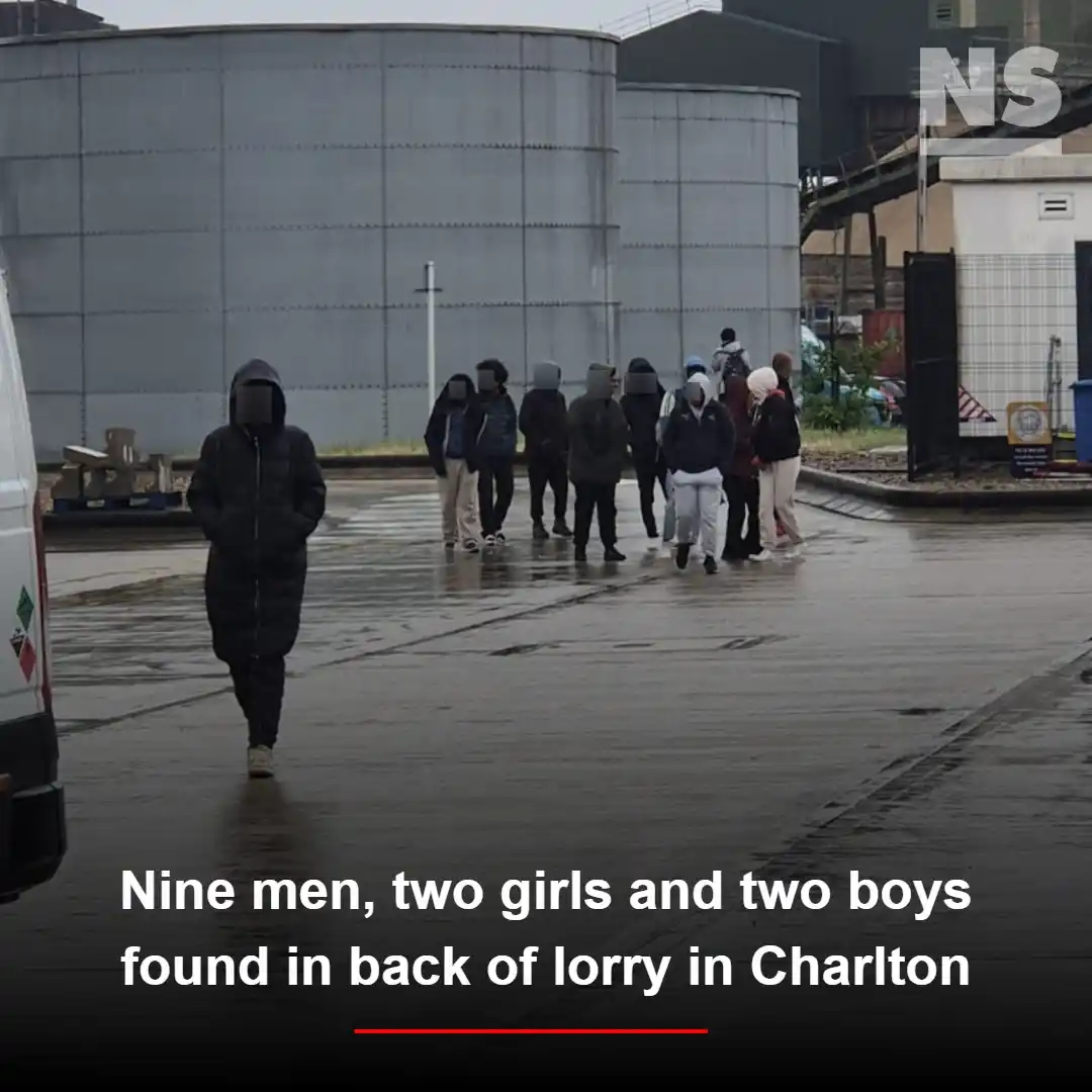 Image from News Shopper - South East London News: The nine men have been arrested https://www.newsshopper.co.uk/news/25...