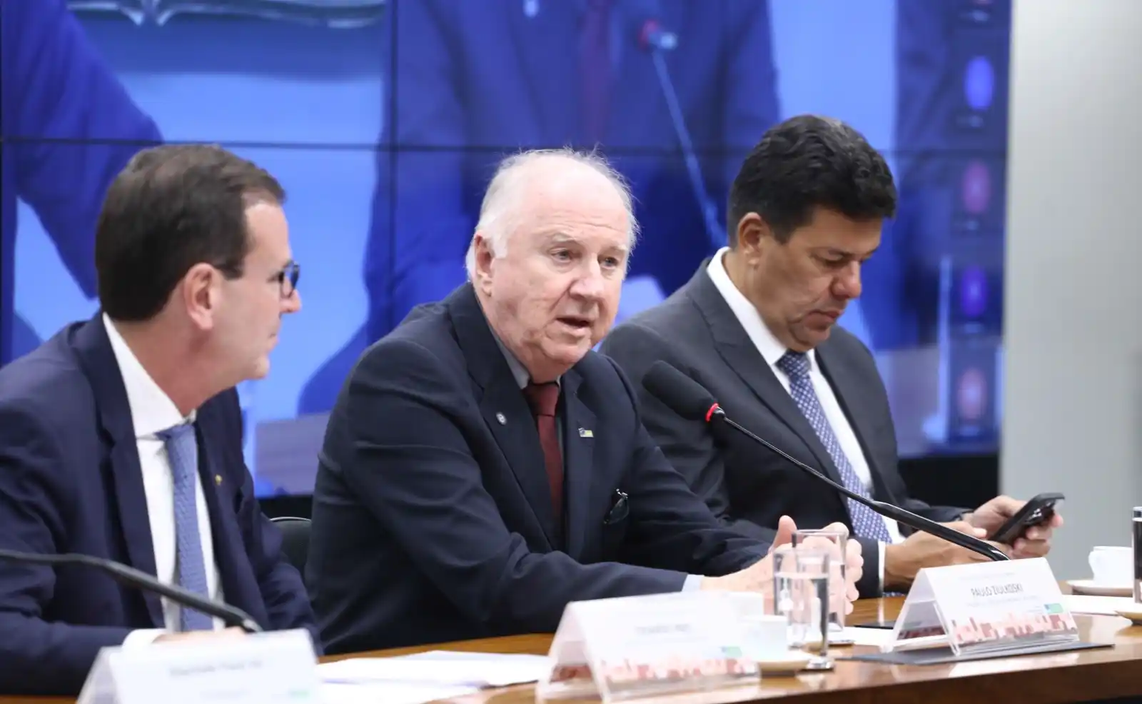 Image from CNM - Confederação Nacional de Municípios: *Ziulkoski pede clareza e definição de competências em audiência sobre...