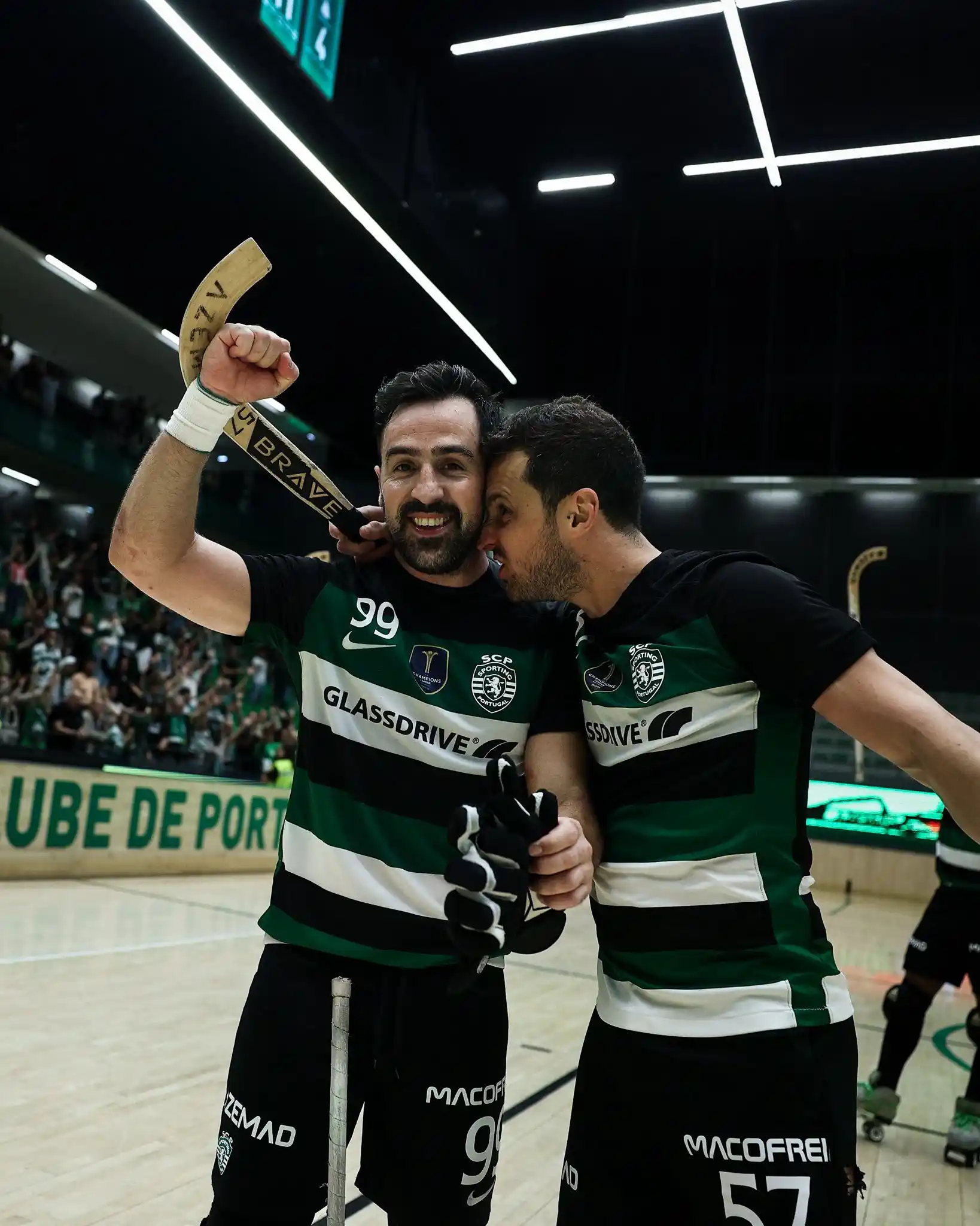 Image from Sporting CP: A uma vitória da 𝐅𝐈𝐍𝐀𝐋 💪 No Pavilhão João Rocha, os Leões do <a...