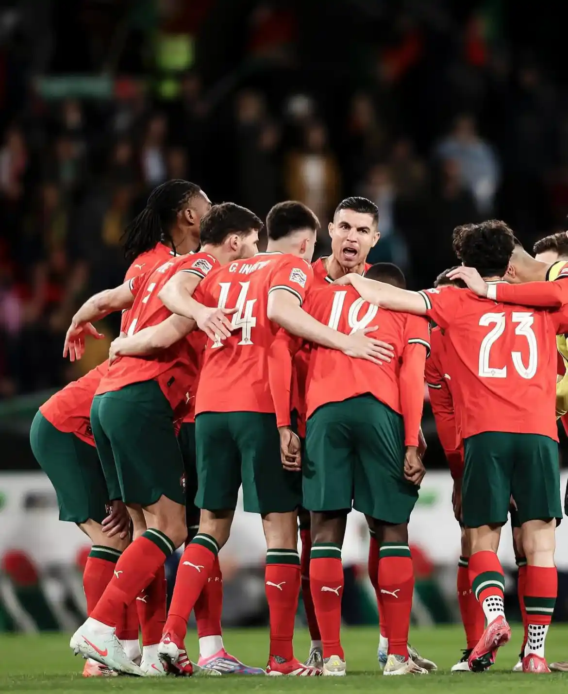 Image from Cristiano Realm: Carles Puyol: “Portugal is a dangerous team, they have Cristiano Ron...