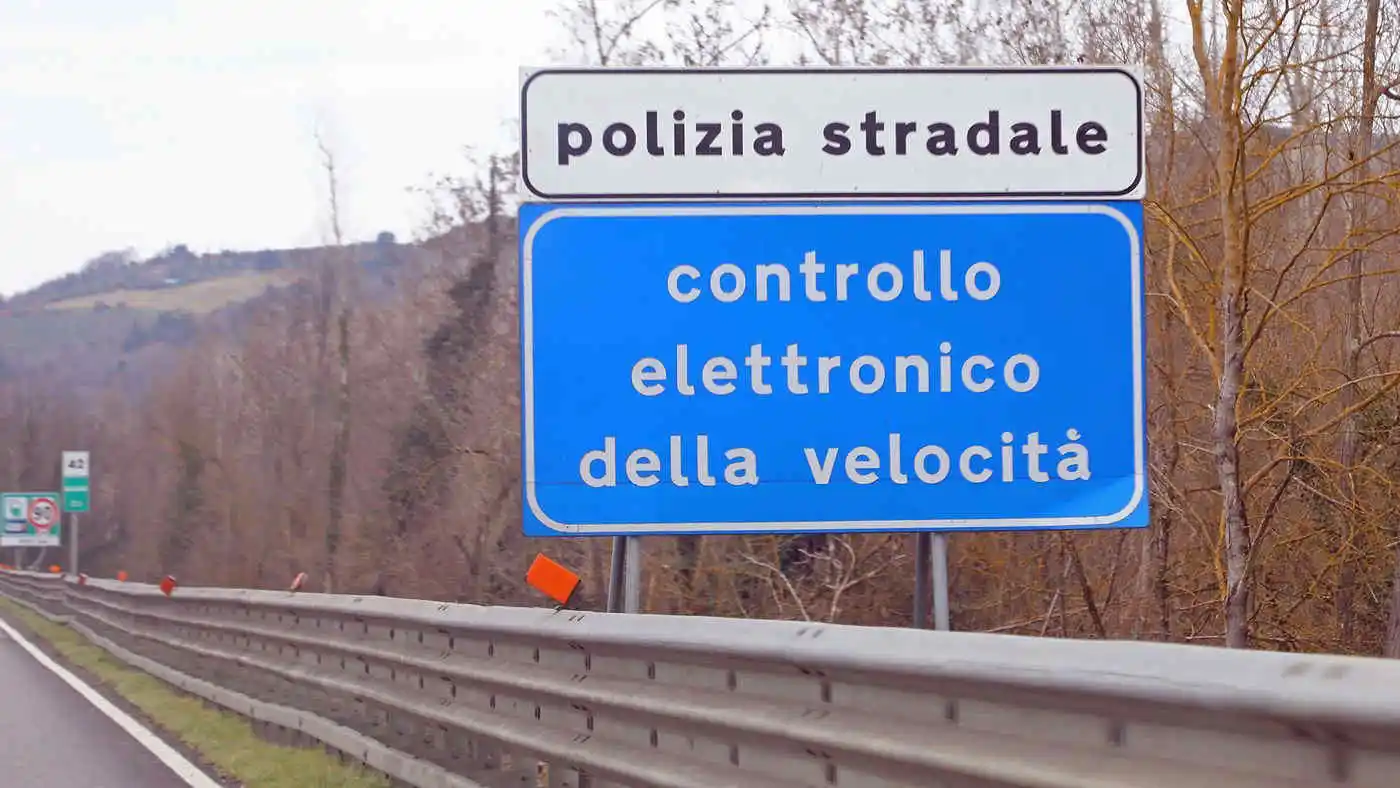 Image from Meteo.it: *Da oggi entrano in vigore le nuove regole per gli autovelox* Cosa cam...