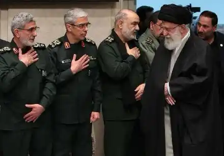 Image from Enlace Judío : 🚨 *El liderazgo de Irán se confió en que Israel no atacaría antes de ...
