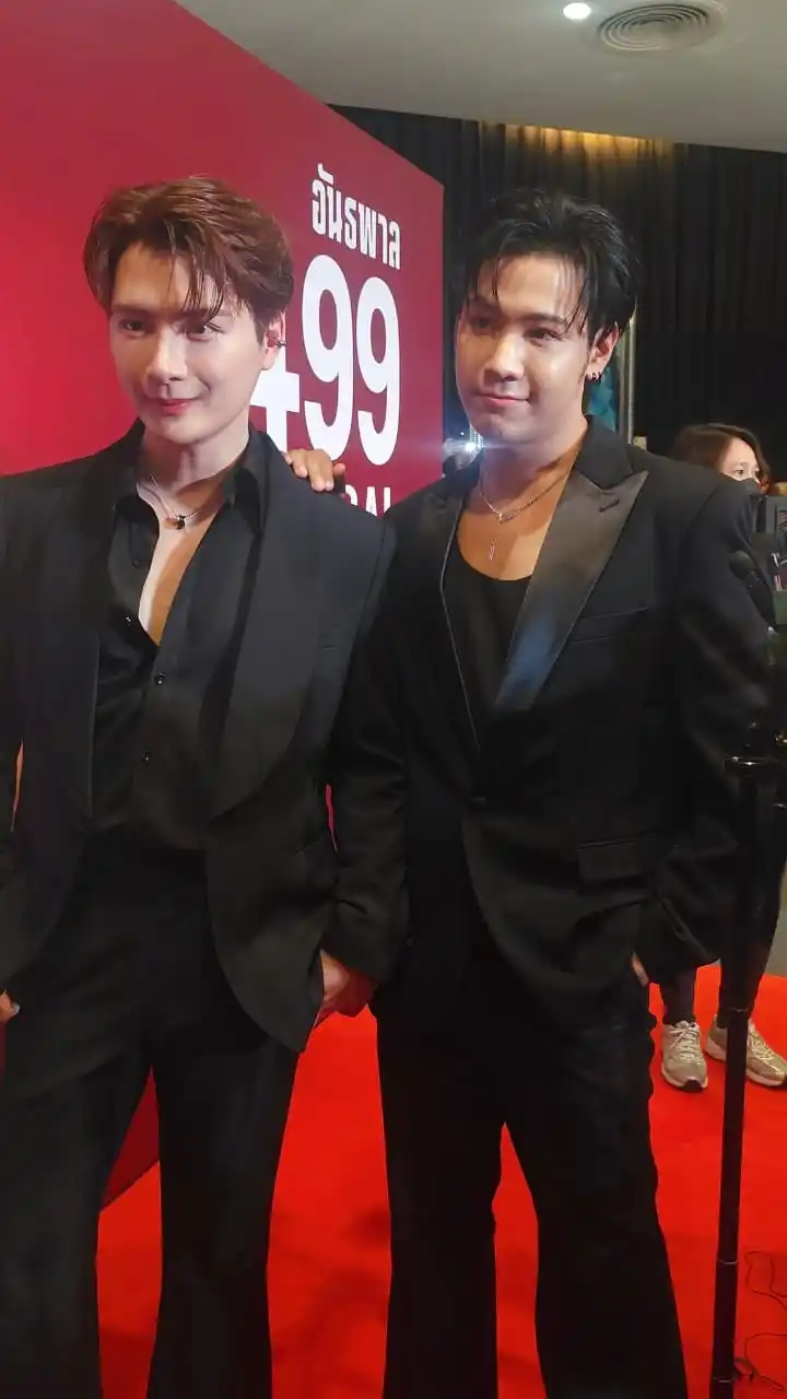 Image from 🦁Krist Singto Bpen Faen Gun🐢: KRISTSINGTO 2499 THE MUSICAL Handsome🤪🩷...