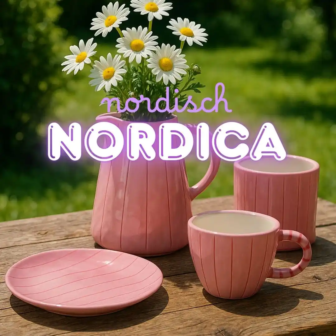 Image from SKANDEKO: 🌸 Sommerliebe auf dem Gartentisch 🌿 Das zauberhafte Geschirr Nordica...