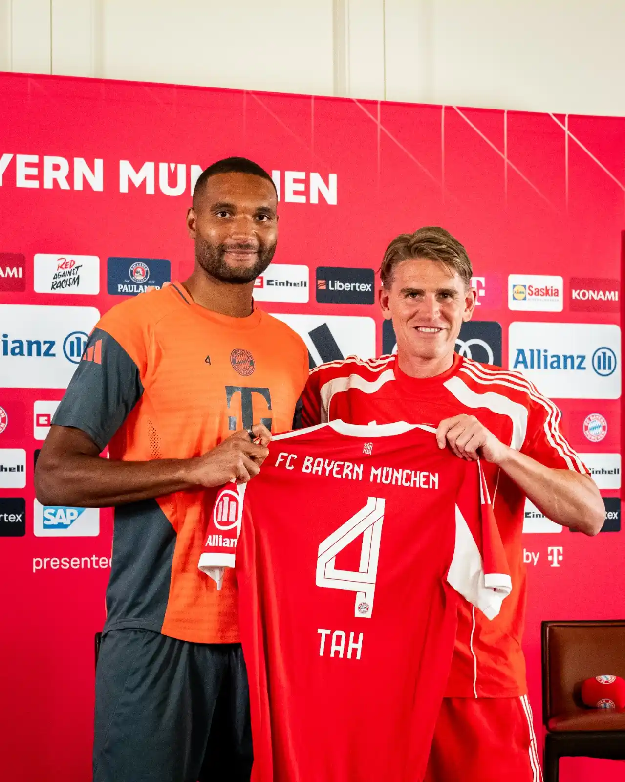 Image from FC Bayern: ๐พ๐๐๐๐๐๐๐๐๐ ๐๐ ๐
๐๐ ๐ญ๐ช ๐ฉ๐๐๐๐๐-๐ญ๐๐๐๐๐๐, Jon...
