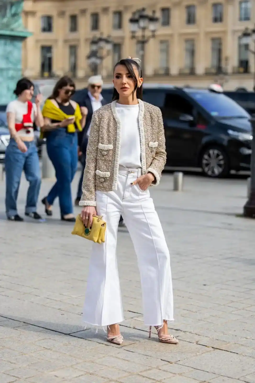 Image from InStyle España: ⚠️ ATENCIÓN: *Lefties liquida por menos de 14 euros el vaquero de colo...