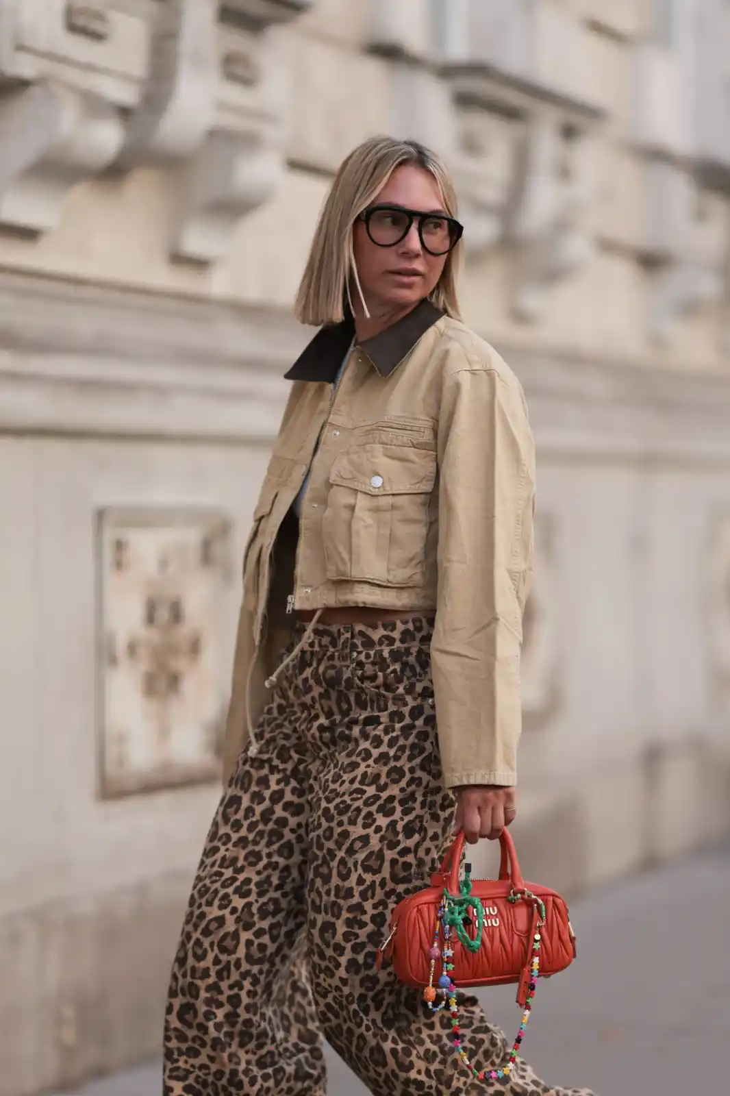 Image from Vogue España: *LA PRIMERA DE LA CLASE: Estas son las zapatillas que verás por todas ...