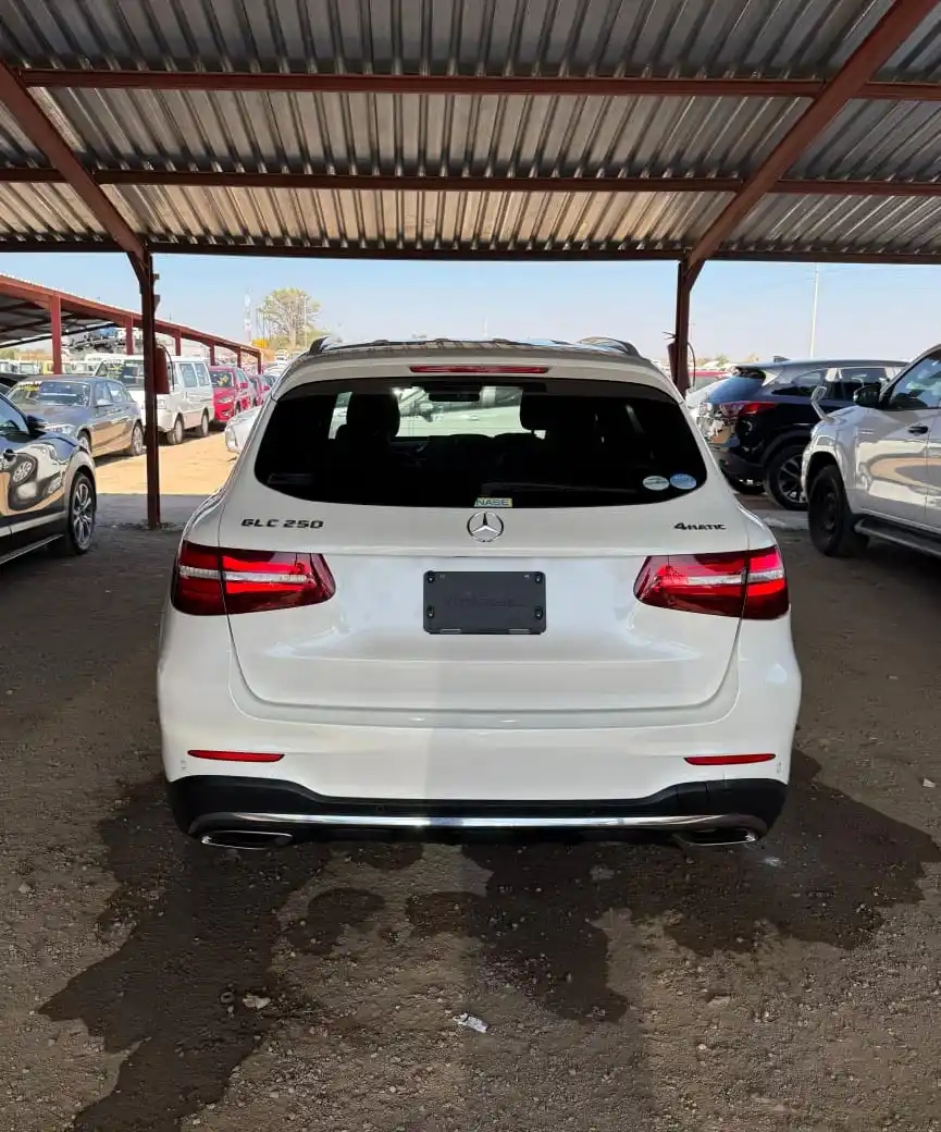Image from Mambo Takue Customs Clearing: Mercedes-Benz Glc250 2016-11 2000 cc Petrol 105720km Price excluding...