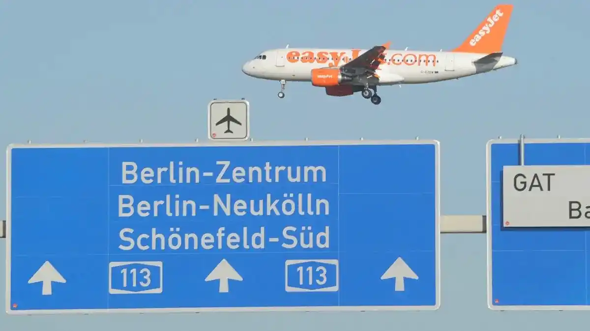 Image from MOZ.de: 🙈 *Sperrung A100 und A113: Autobahn in Berlin erneut dicht – Schönefe...