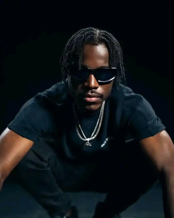 Image from Zim Trending Stories 🇿🇼: Abx Nutty O anogona here uyu?  *Ehee : ❤️* *Aiwa : 🙏🏽*...