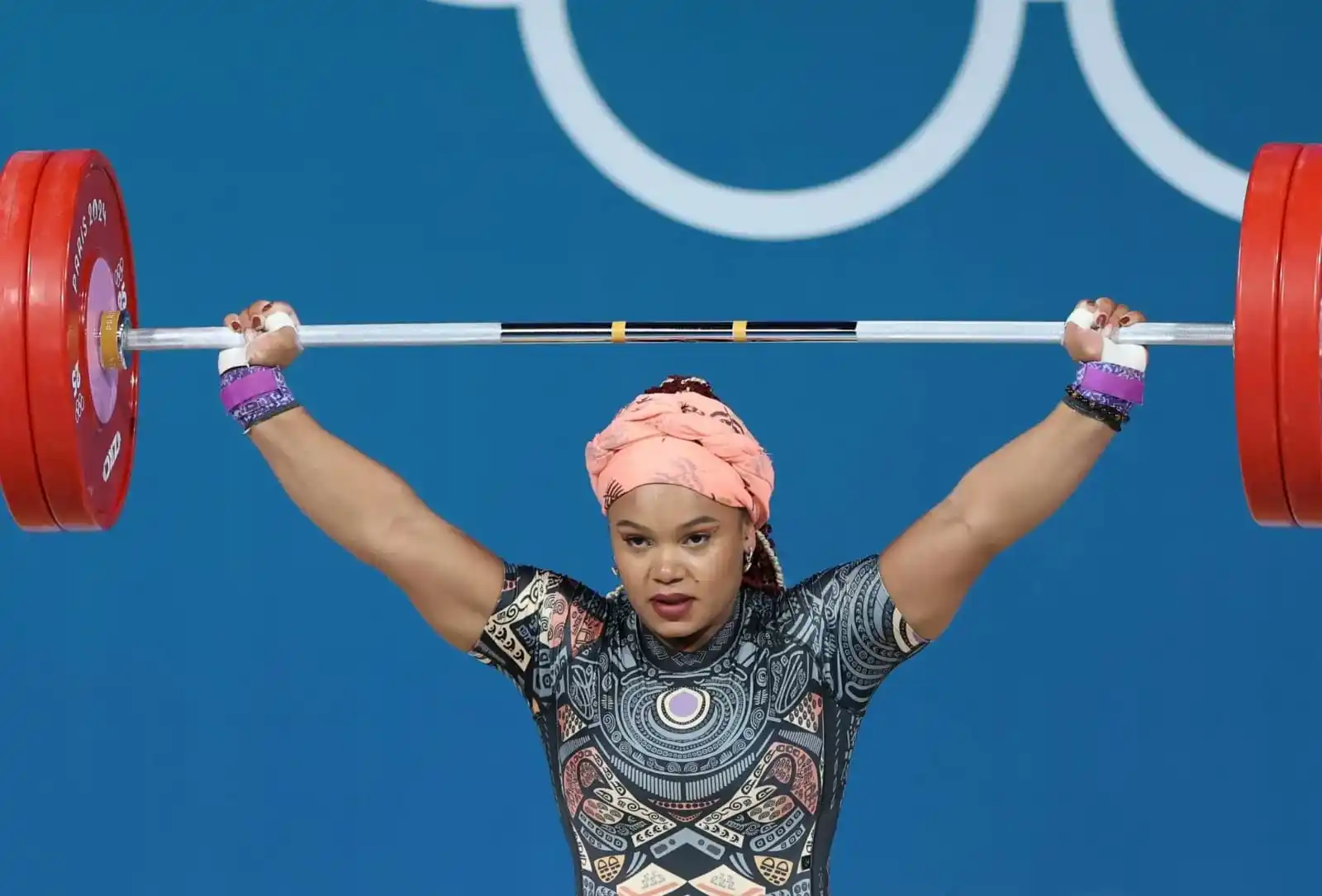 Image from Stereo Rumiñahui RTV: La pesista Neisi Dajomes, doble medallista olímpica, fue suspendida pr...