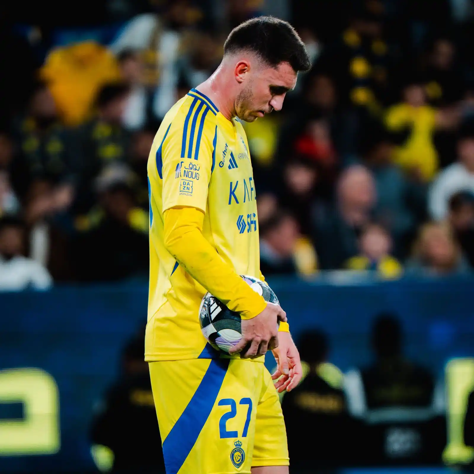 Image from عالم النصر: ‏🚨🚨🚨🎙️- مهدي بنعطية ( المدير الرياضي بنادي مارسيليا ) :  ‏- لابورت...