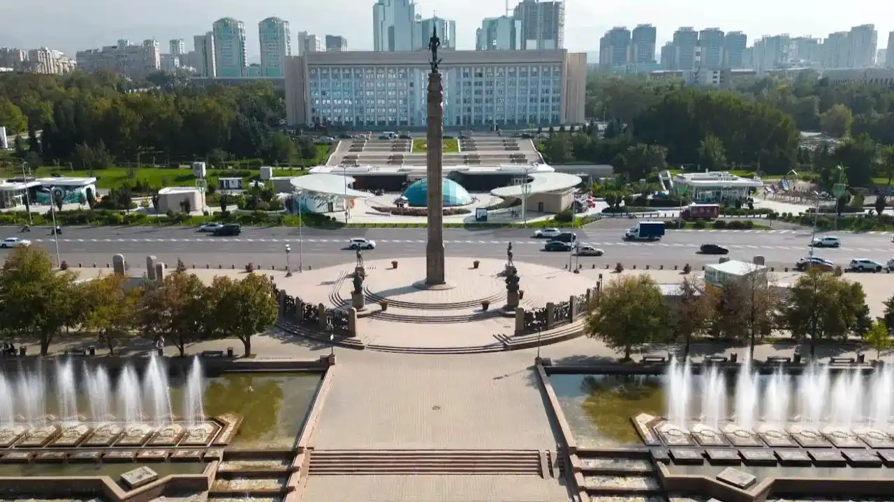 Image from Informburo.kz: *🌍 Қазақстанның үш қаласы — әлемнің үздік қалалары рейтингінде!* 🌐 ...