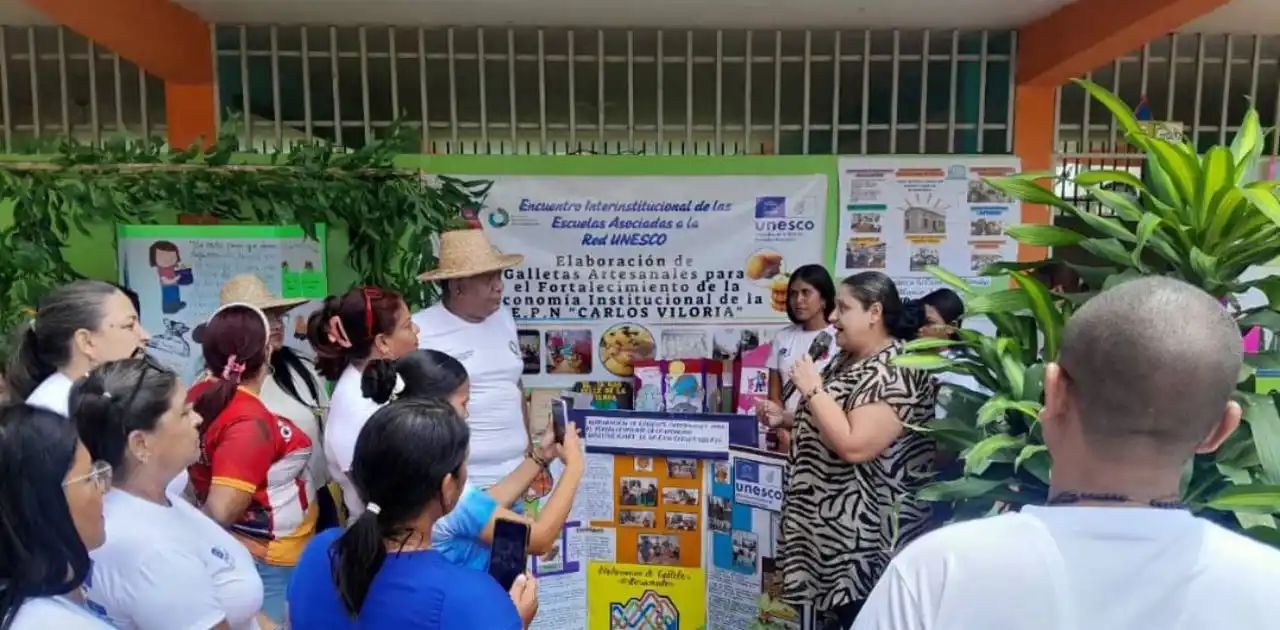 Image from Cojedes Es Noticia: *Red de escuelas asociadas a la Unesco en Cojedes socializan proyectos...