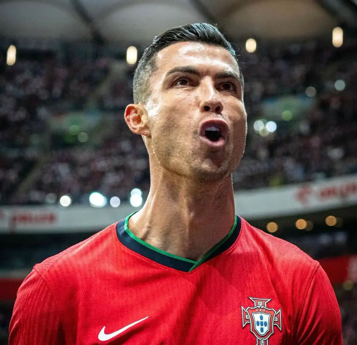 عالم النصر post