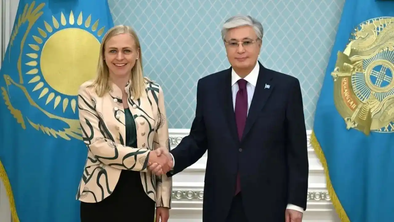 Image from Informburo.kz: *Тоқаев ЕҚЫҰ-ның іс басындағы төрағасы Элина Валтоненді қабылдады* Эл...
