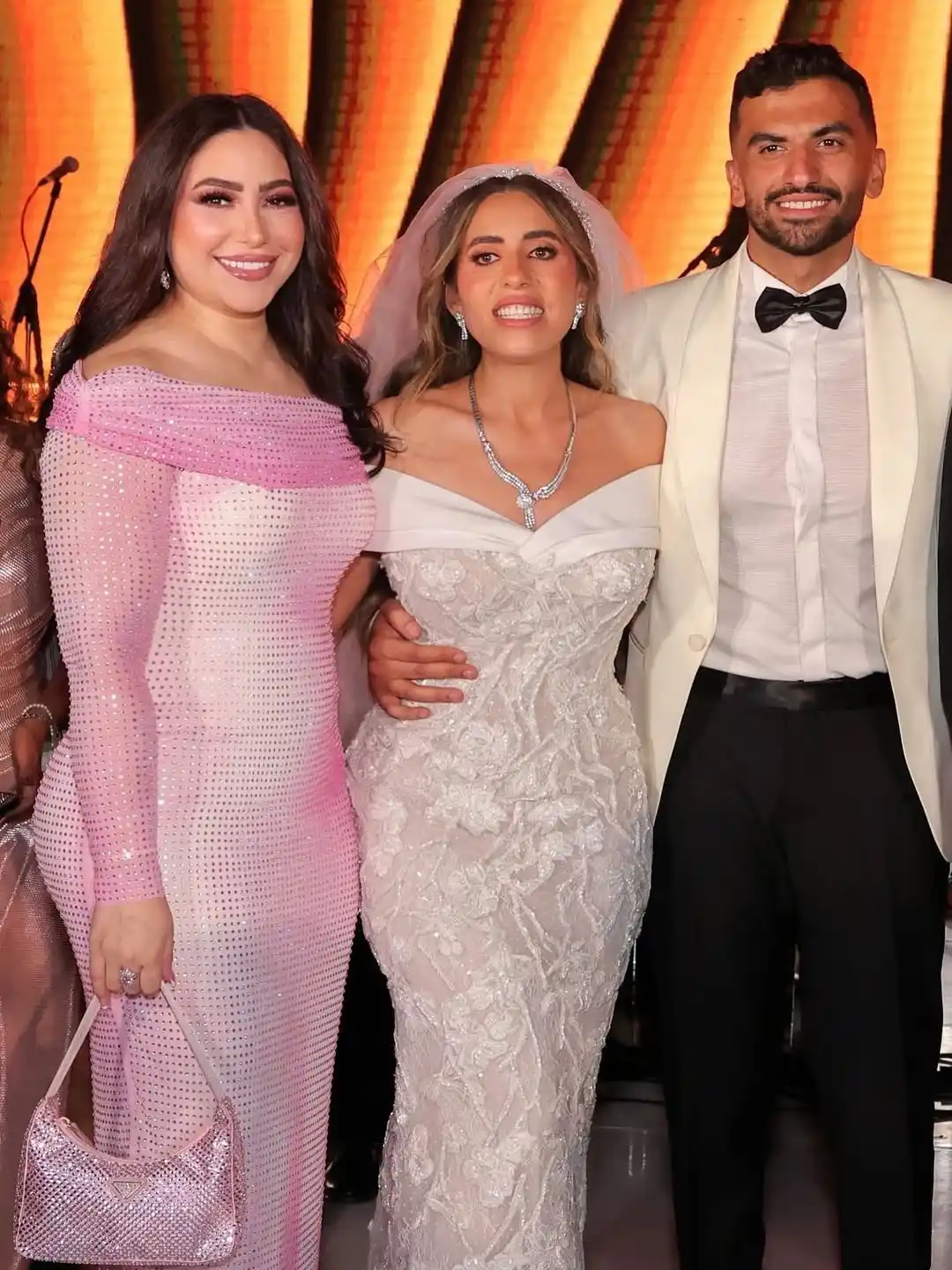 Image from FilFan.com: بوسي تهنئ منة عدلي القيعي بزفافها عبر إنستجرام: "الف مليون مبروووووك ي...