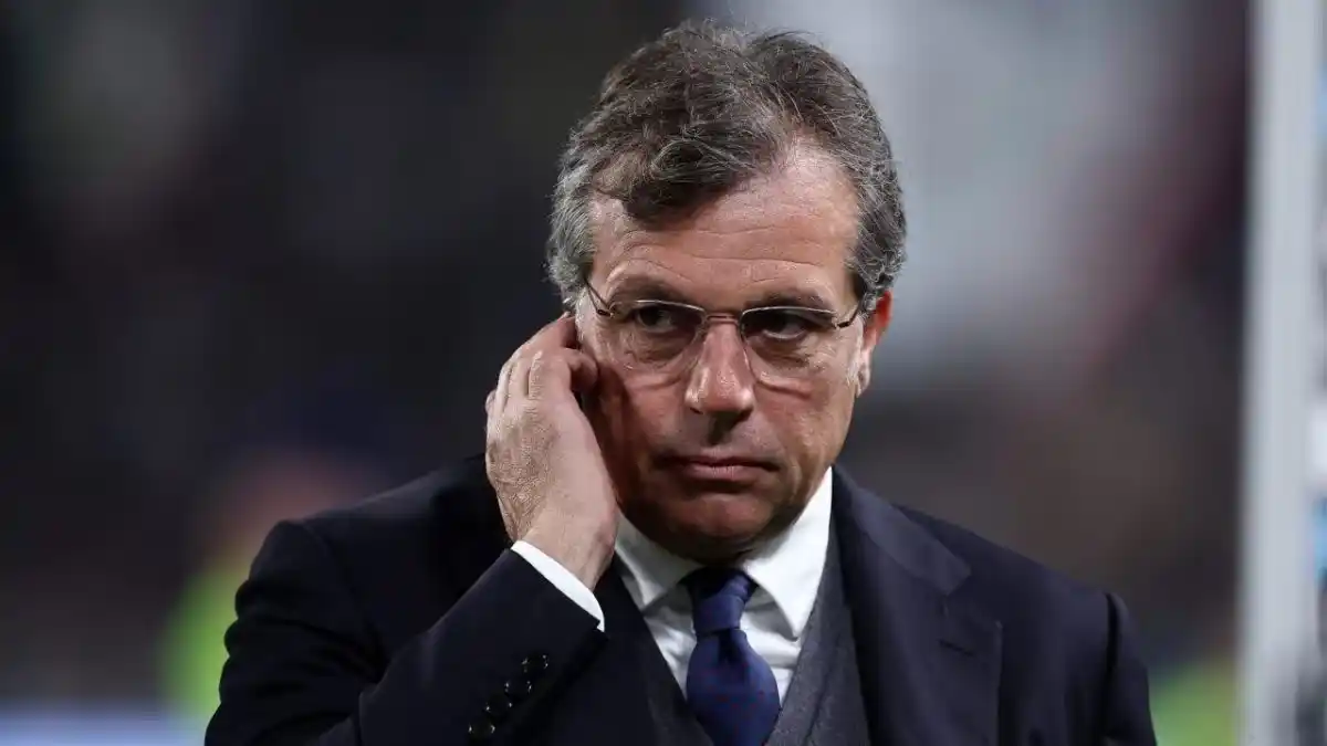 Image from Sport Fanpage.it: *Il gesto di Giuntoli prima di lasciare la Juve* Ha fatto 27 telefona...
