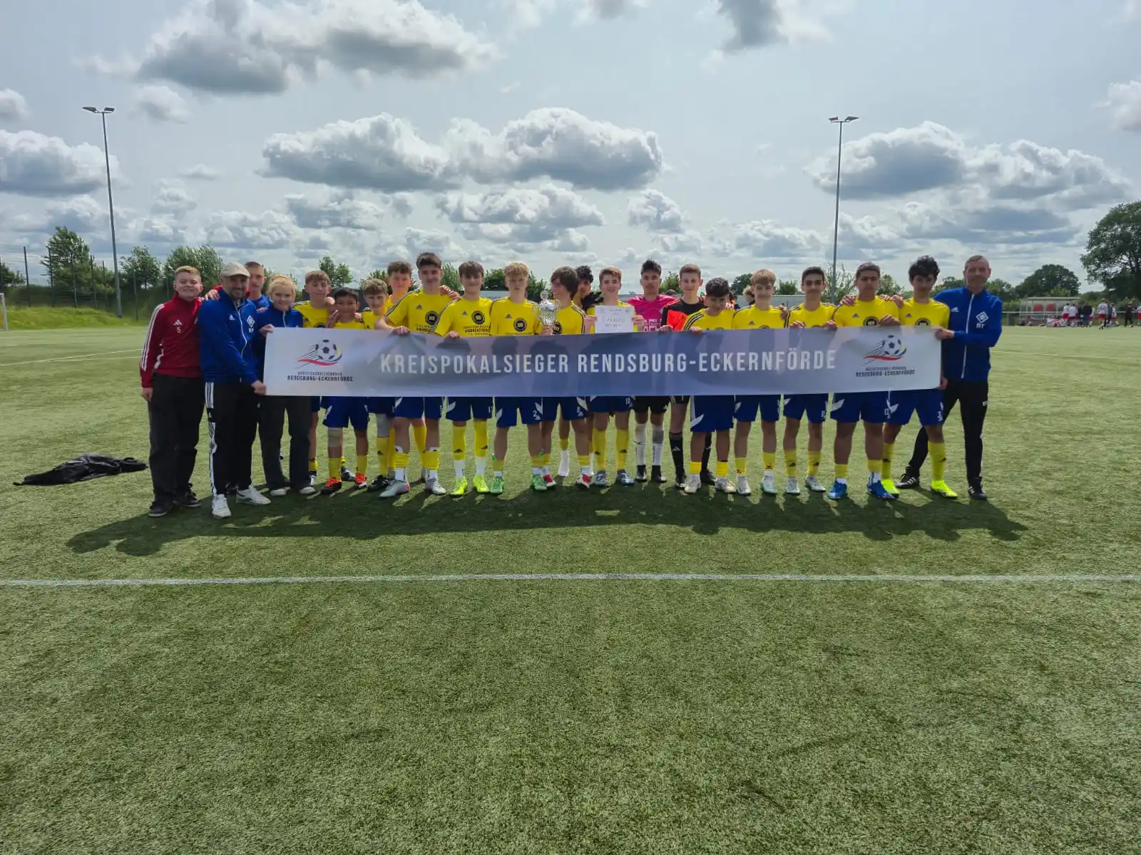 Image from Kreisfußballverband Rendsburg-Eckernförde: C-Junioren Kreispokalsieger 2025 ist der Osterrönfelder TSV. Herzliche...