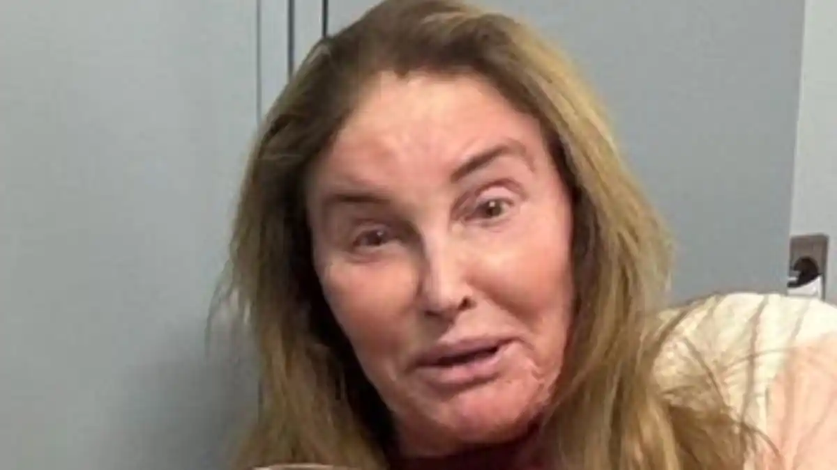 Image from Daily Mail: Caitlyn Jenner's private texts to her children revealed as she guzzles...