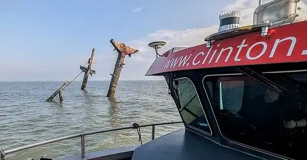 Image from Daily Mail: 'Doomsday wreck' full of bombs at bottom of Thames that could unleash ...
