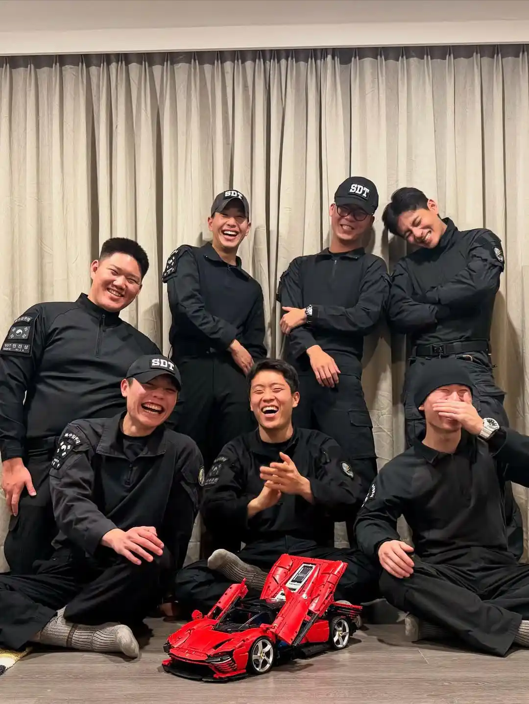 Image from Taehyung Updates¹: [INFO] Uno de los soldados que sirvió con Taehyung le escribió una lar...