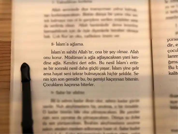 Image from ᴀşᴋɪ ɪ̇ꜱʟᴀᴍ: _İslam'a ağlama, *İslam'ın sahibi Allah'tır.* Ona bir şey olmaz.. Alla...