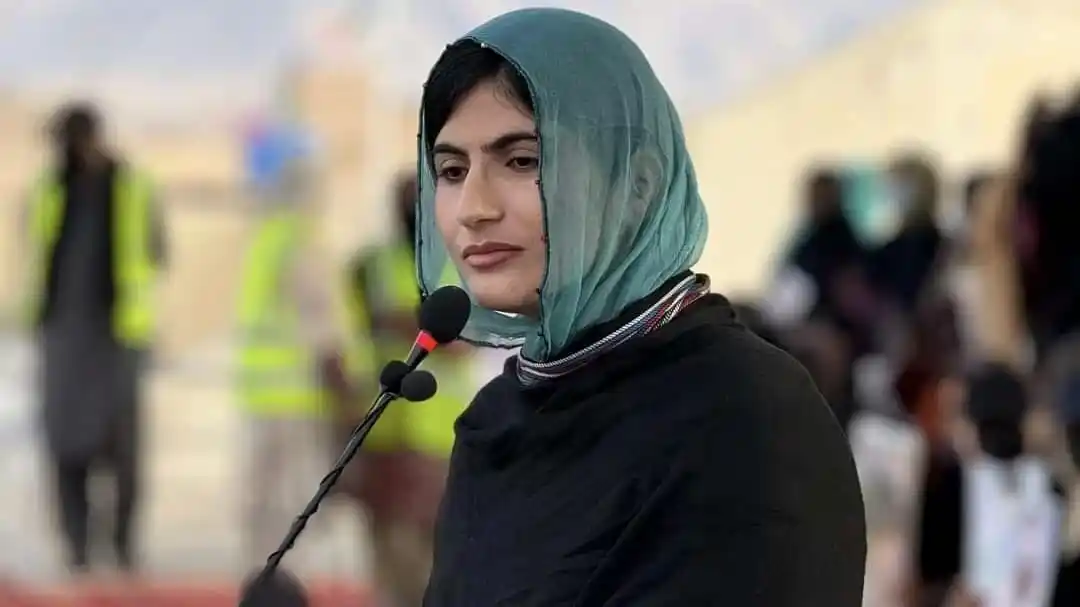 Image from زرمبش اردو | 🎙ZBC: مجھے اور میرے خاندان کو مسلسل ہراسمنٹ اور دھمکیوں کا سامنا ہے۔ سمی دی...