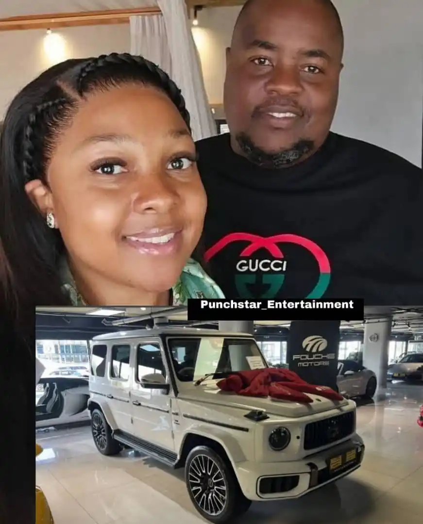 Image from Punchstar Entertainment Media: NEWS>>>>>Zimbabwean businessman and philanthropist Sir Wicknell rece...