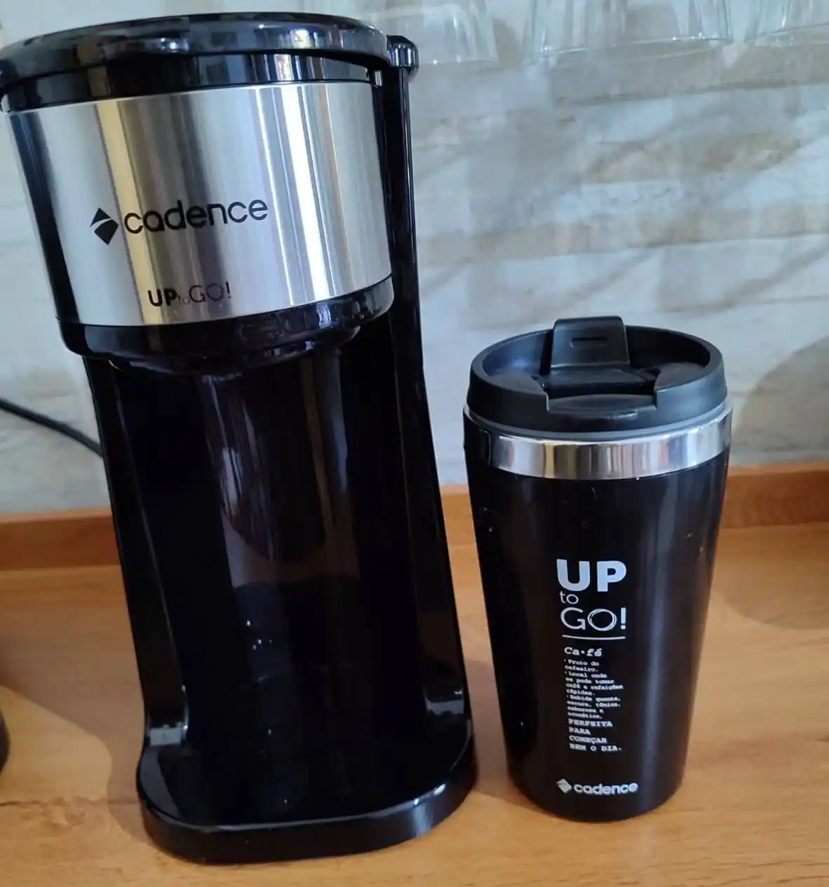 Image from OFERTÔMETRO 🛍️ cupons e promoções absurdas: 🚨 Oferta Amazon  Cafeteira Elétrica Cadence To Go com Copo Térmico  �...