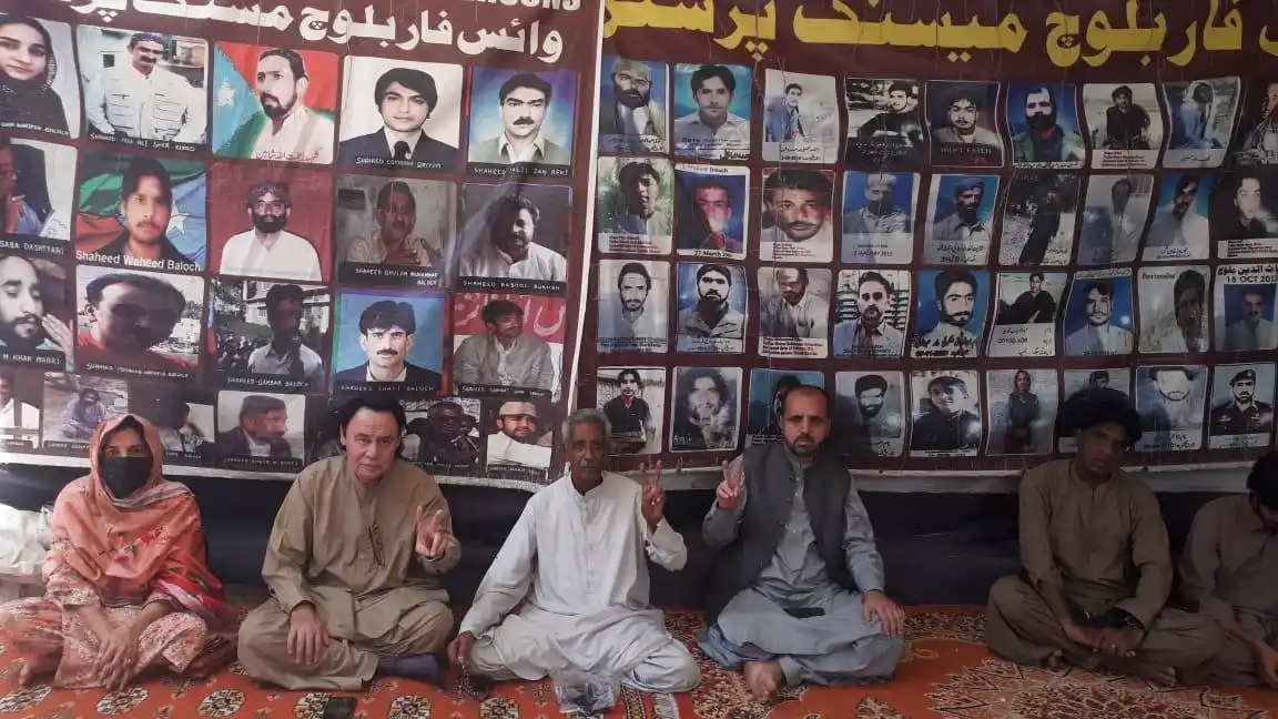 Image from زرمبش اردو | 🎙ZBC: وی بی ایم پی کا احتجاجی کیمپ 16 سال اور 13 دن سے مسلسل جاری، ماما قدیر...