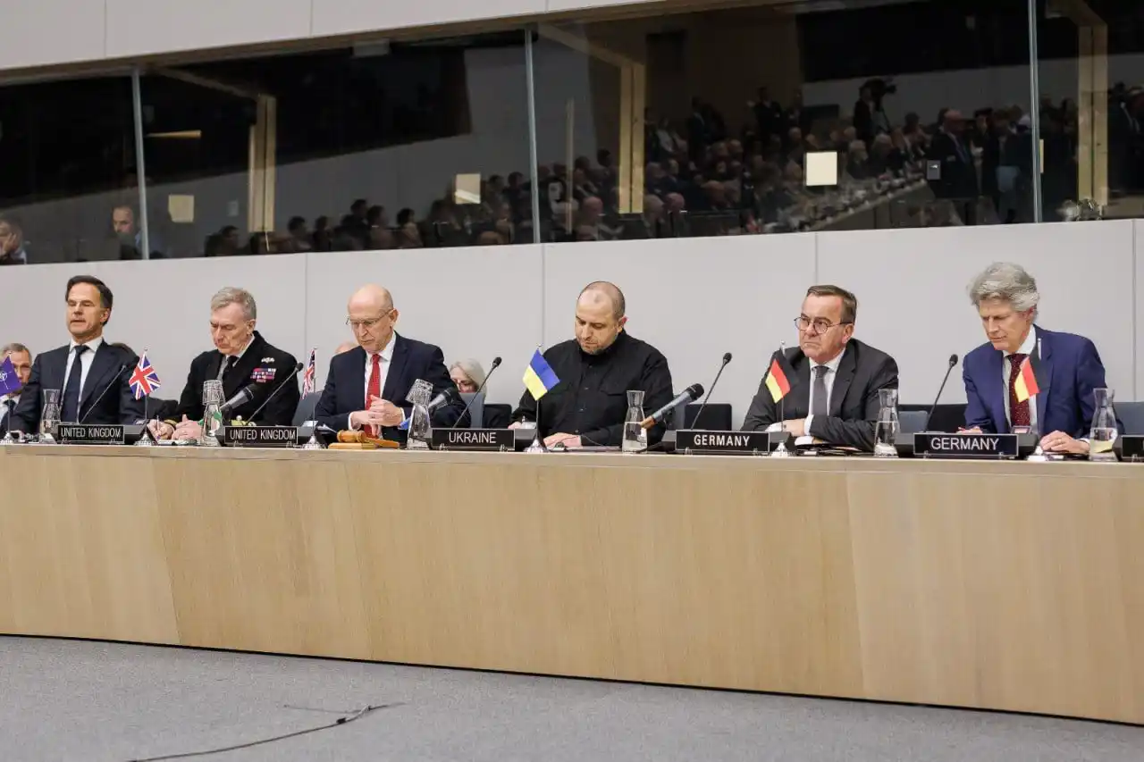 Image from РБК-Україна: ‼️ Результати 28-го "Рамштайну" для України: 🇬🇧 Велика Британія ого...