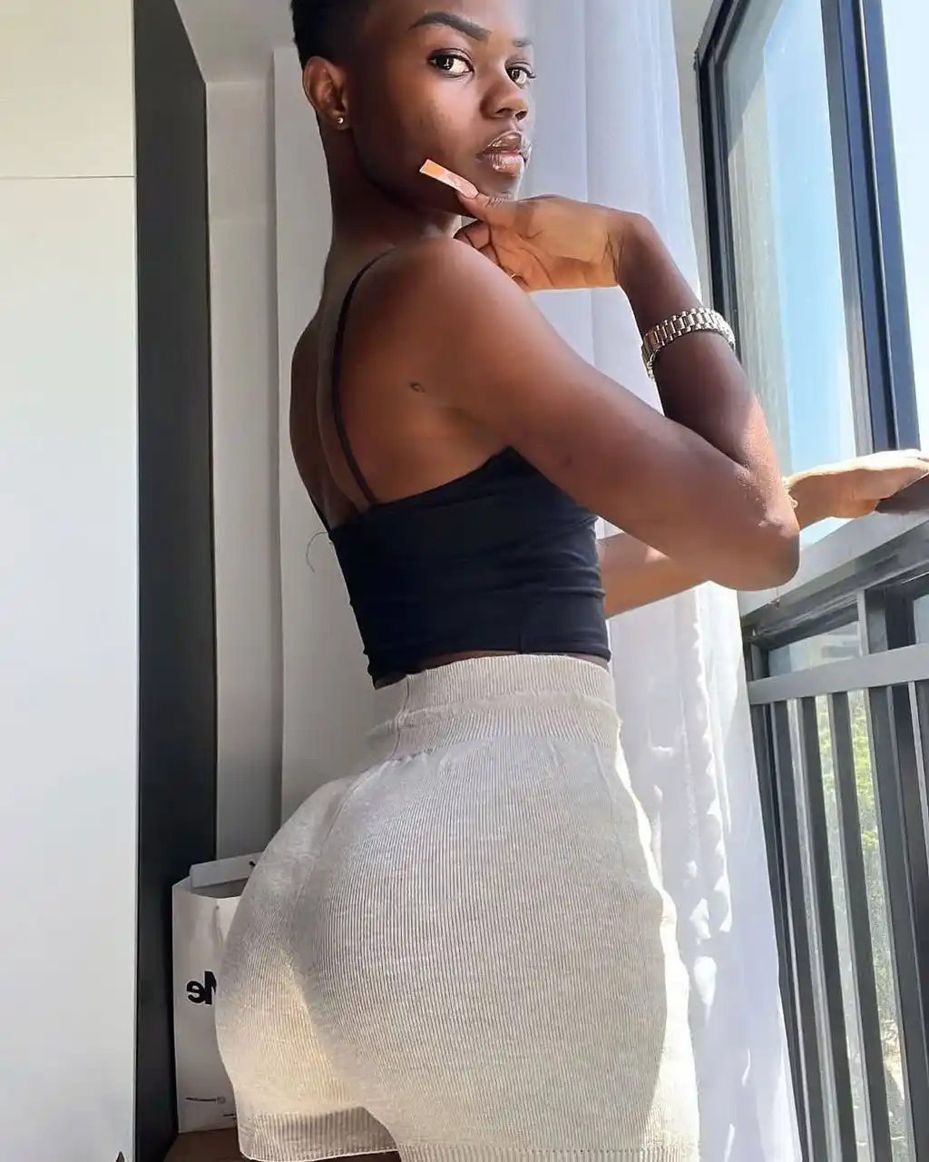 Daisy melanin 🌈 post