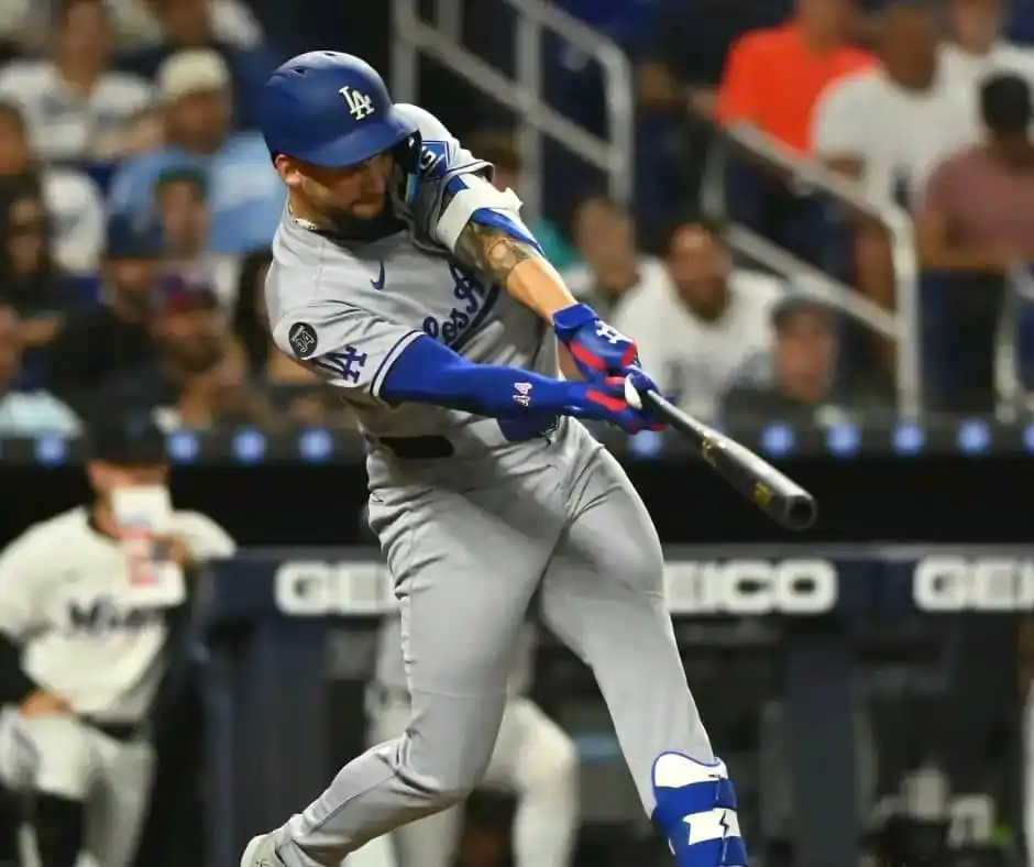 Image from PinarEnVivo 📻🎙💚⚾️: ☑️🇨🇺 Andy Pagés se convirtió este sábado en el primer cubano con 10 ...