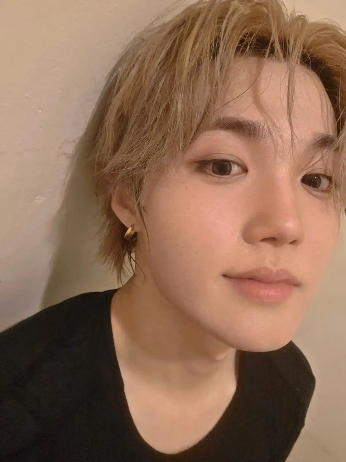Image from Teume Zone: DOYOUNG WEVERSE UPDATE Aku baru saja kembali dari Festival Busan One...