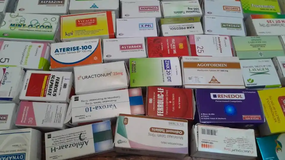 Image from NutritionistKD: Drugs don't promote health, rather they degrade your quality of life. ...