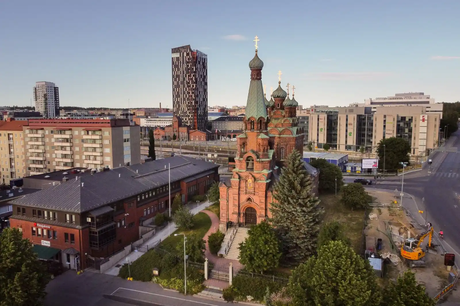 Image from Tampereen ortodoksinen seurakunta: Huomio, pääkirkkomme Tampereen ortodoksisen kirkon ulkohissi on tänään...