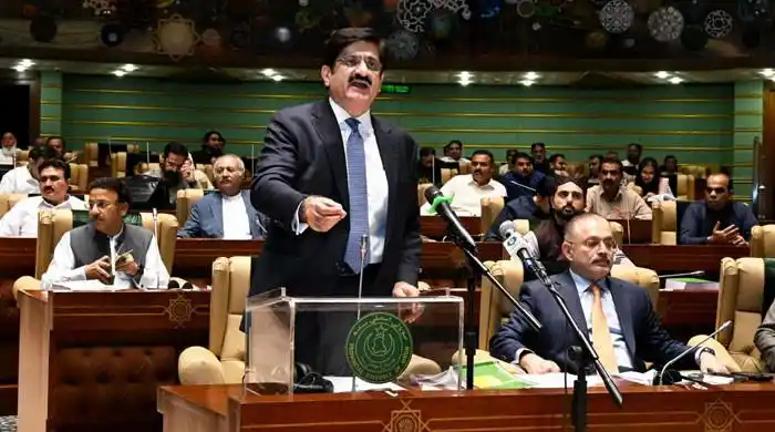 Image from QOMINEWS OFFICIAL: *کیا آپ اس بجٹ کو عوام دوست یا عوام دشمن سمجھتے ہیں؟*  *عوام دوست 👍❤️...