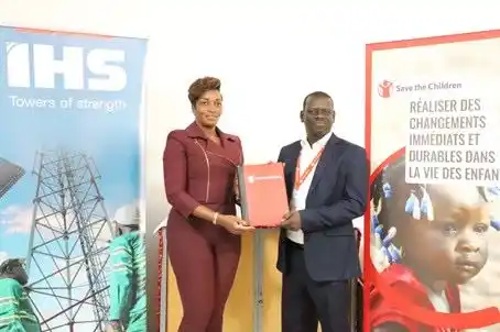 Image from Agence Ivoirienne de Presse: La filiale ivoirienne du groupe IHS Towers et l’ONG Save the Children ...