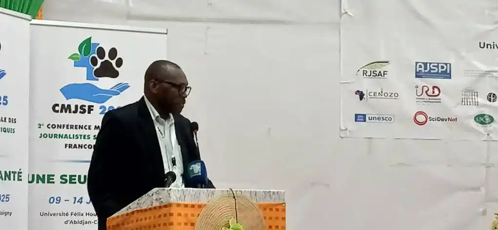 Image from Agence Ivoirienne de Presse: Le président de l’association Médias pour la science et le développeme...